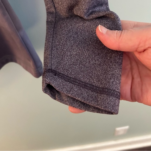 The North Face Two-Tone Pale Lilac Quarter Zip Pullover. Size Small. - Picture 3 of 12